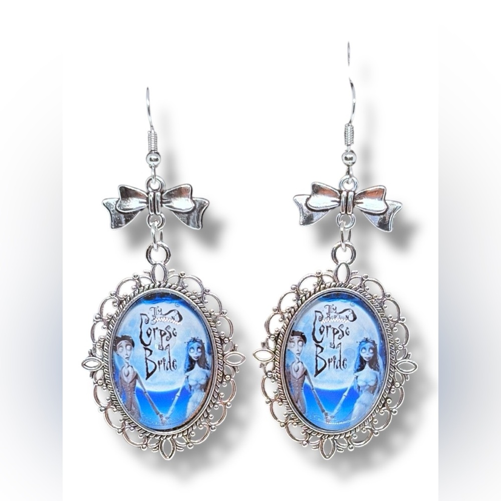 Corpse Bride Tim Burton’s Inspired Character Pendant 2 pairs Set of Earrings - Picture 2 of 7